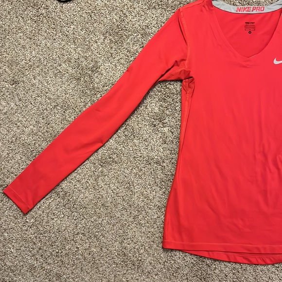 Nike Pro Dri-fit Longsleeve Top - Picture 6 of 9